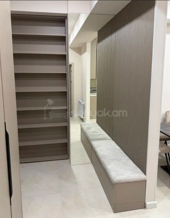2 Սենյականոց Բնակարան Նորակառույցում, 58քմ, 2/8 հարկ, Կապիտալ Վերանորոգված, Կահավորված, Արևկող