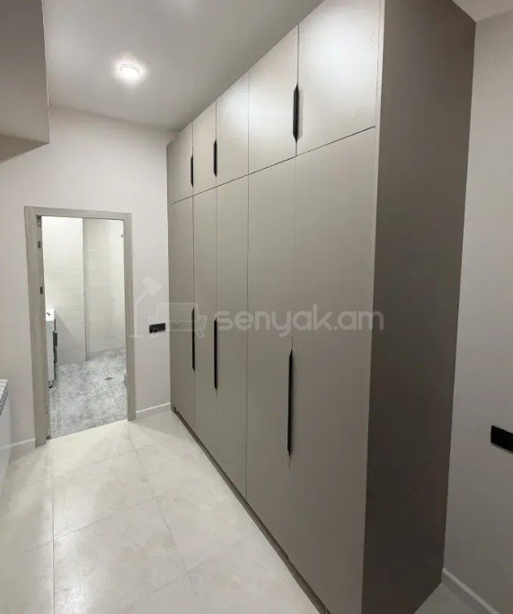 2 Սենյականոց Բնակարան Նորակառույցում, 58քմ, 2/8 հարկ, Կապիտալ Վերանորոգված, Կահավորված, Արևկող