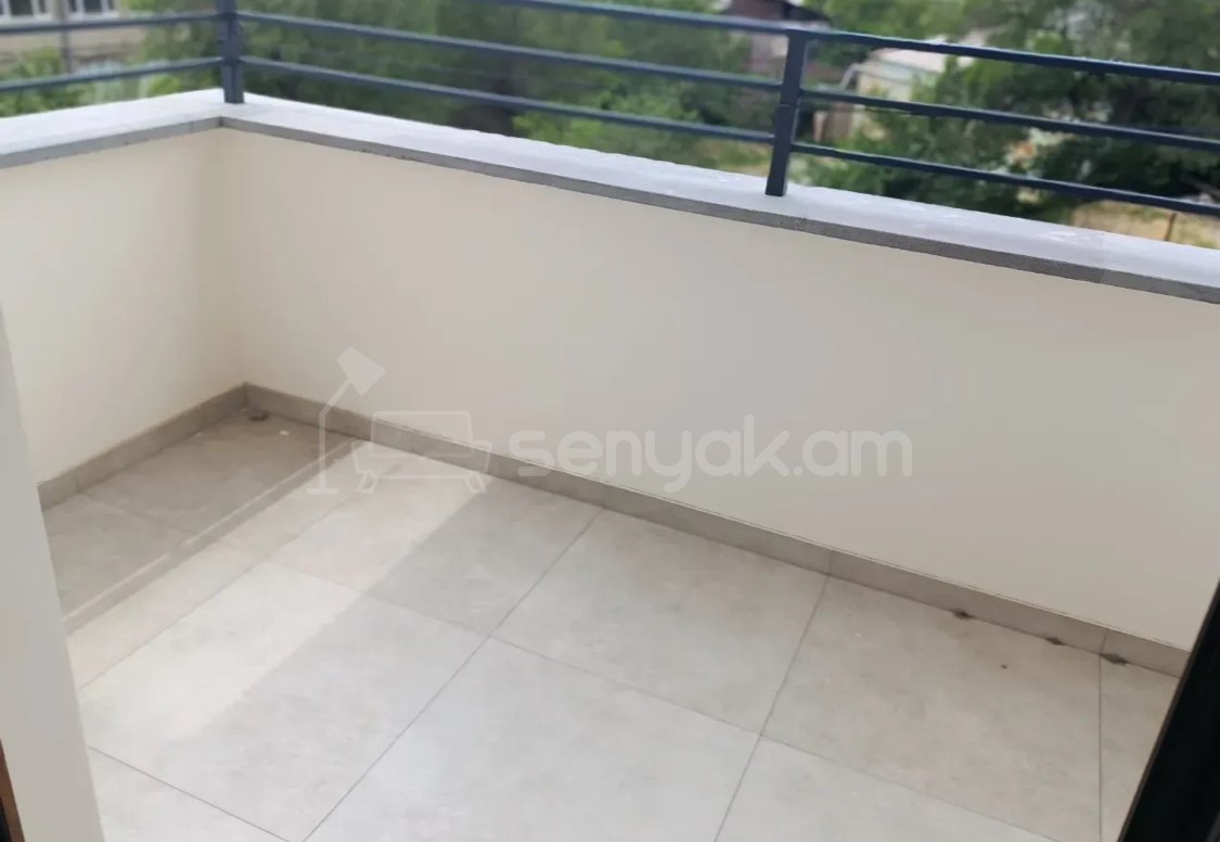 4 Սենյականոց Բնակարան Նորակառույցում, 107քմ, 2/14 հարկ, Կապիտալ Վերանորոգված