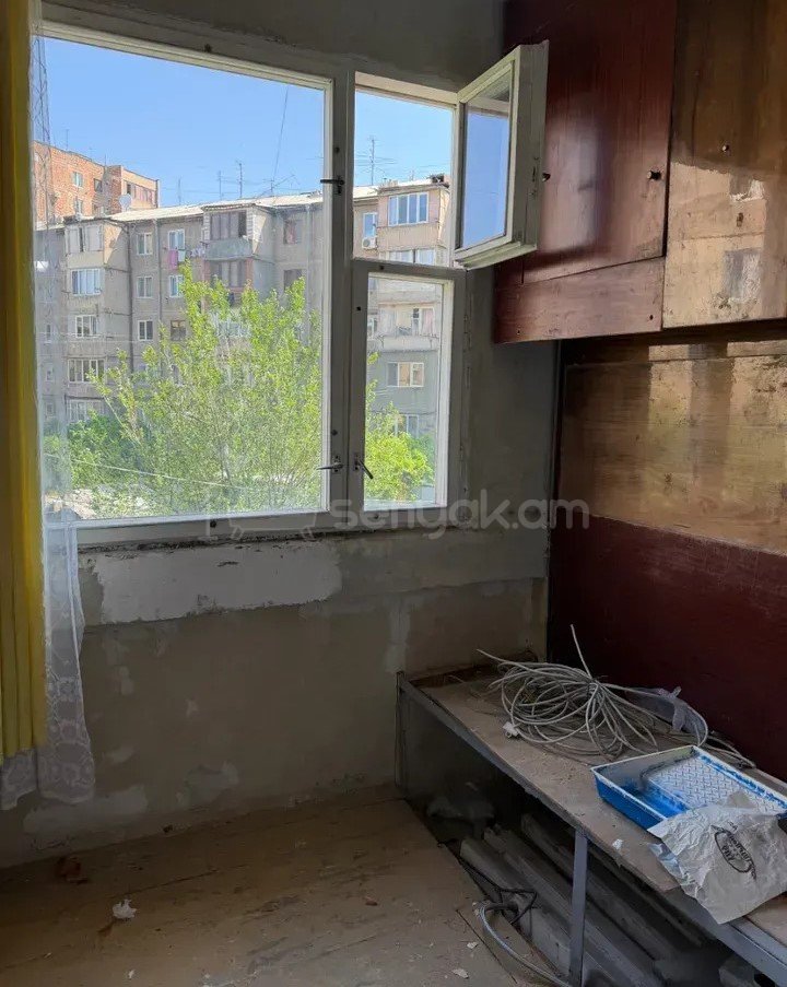 2 Սենյականոց Բնակարան, 67քմ, 3/9 հարկ, Նորմալ Վիճակում