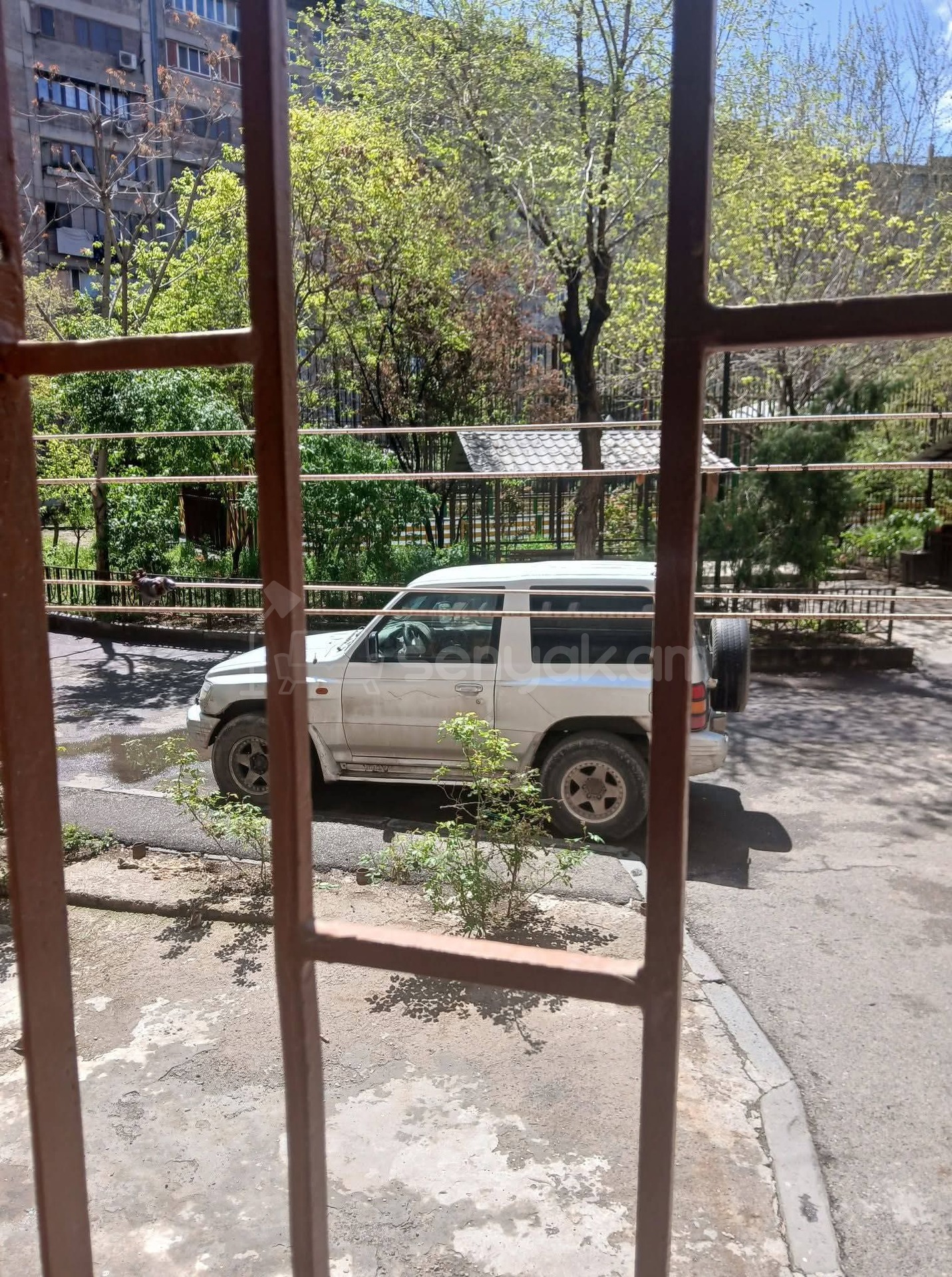 4 Սենյականոց Բնակարան, 81քմ, 1/9 հարկ, Նորմալ Վիճակում
