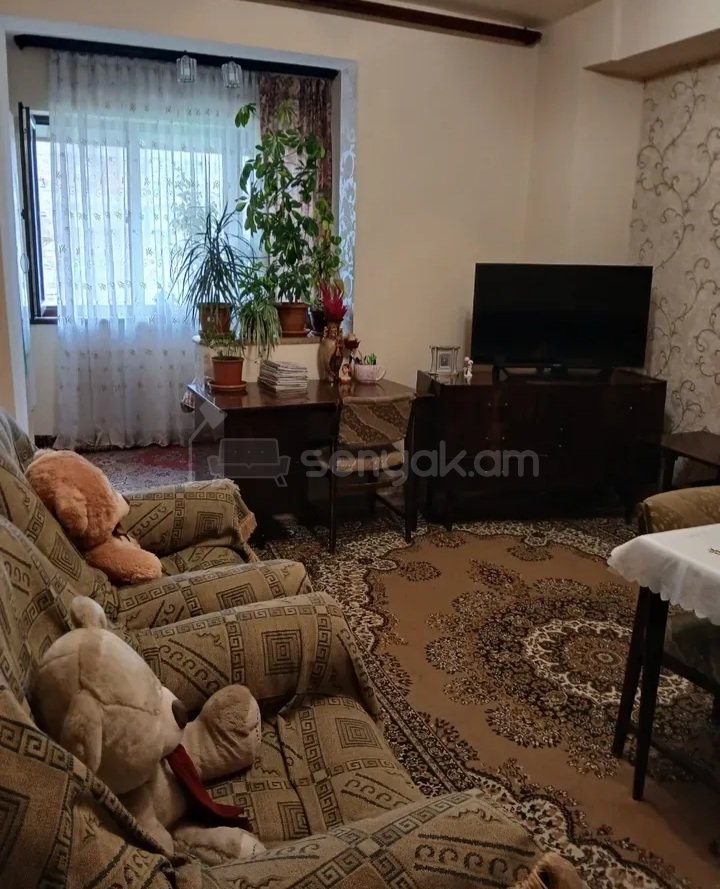 2 Սենյականոց Բնակարան, 60քմ, 7/9 հարկ, Պետական Վիճակում