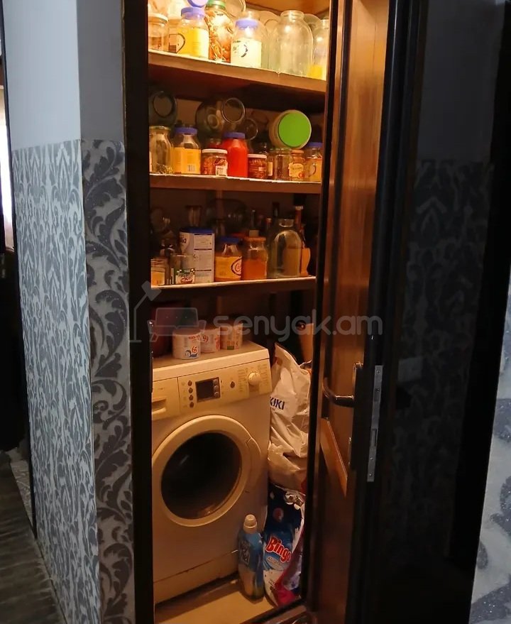 2 Սենյականոց Բնակարան, 60քմ, 7/9 հարկ, Պետական Վիճակում