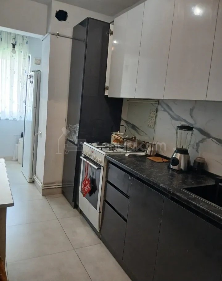 2 Սենյականոց Բնակարան, 60քմ, 7/9 հարկ, Պետական Վիճակում
