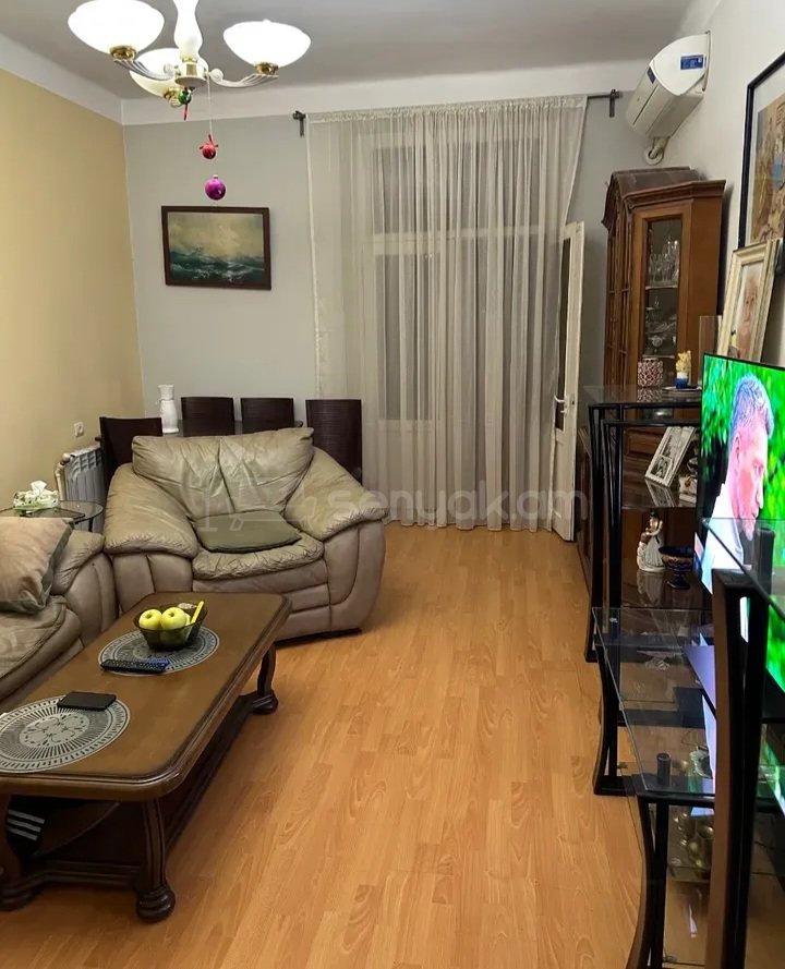 2 Սենյականոց Բնակարան Քարե Շենքում, 70քմ, 4/4 հարկ, Դիզայներական Վերանորոգված