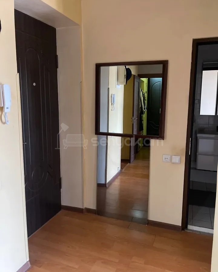 2 Սենյականոց Բնակարան Քարե Շենքում, 70քմ, 4/4 հարկ, Դիզայներական Վերանորոգված