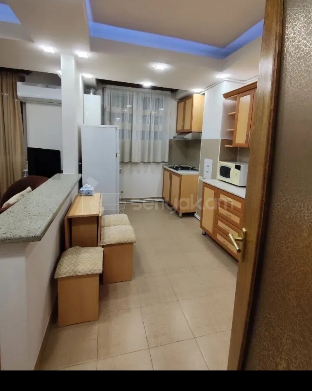 2 Սենյականոց Բնակարան, 45քմ, 3/10 հարկ, Նորմալ Վիճակում