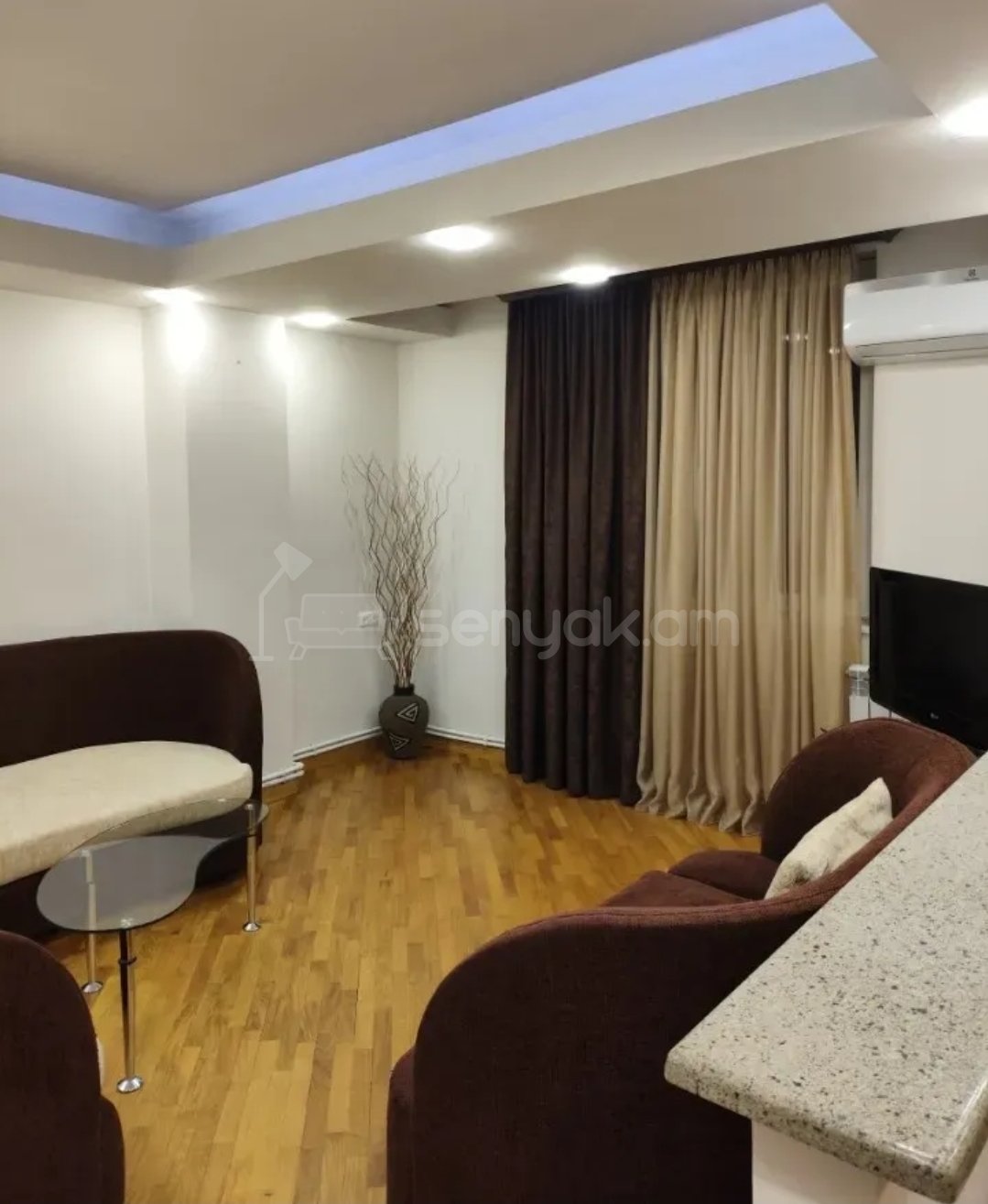 2 Սենյականոց Բնակարան, 45քմ, 3/10 հարկ, Նորմալ Վիճակում