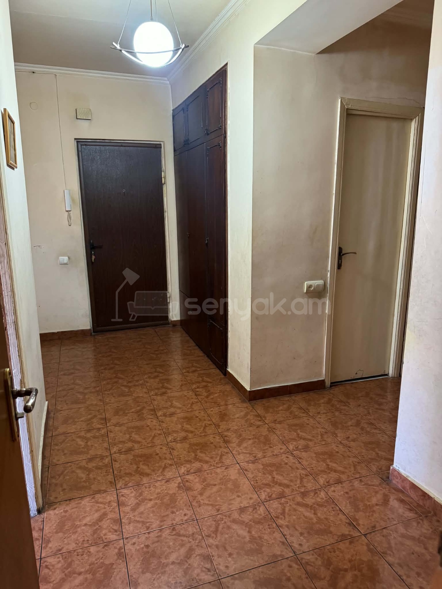 3 Սենյականոց Բնակարան, 73քմ, 7/9 հարկ, Նորմալ Վիճակում
