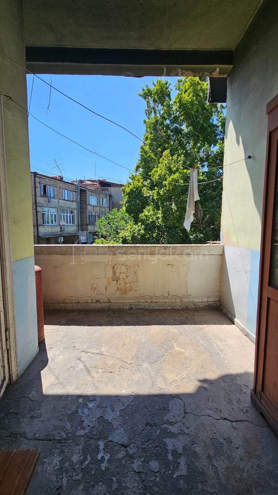4 Սենյականոց Բնակարան Քարե Շենքում, 86քմ, 5/6 հարկ, Պետական Վիճակում