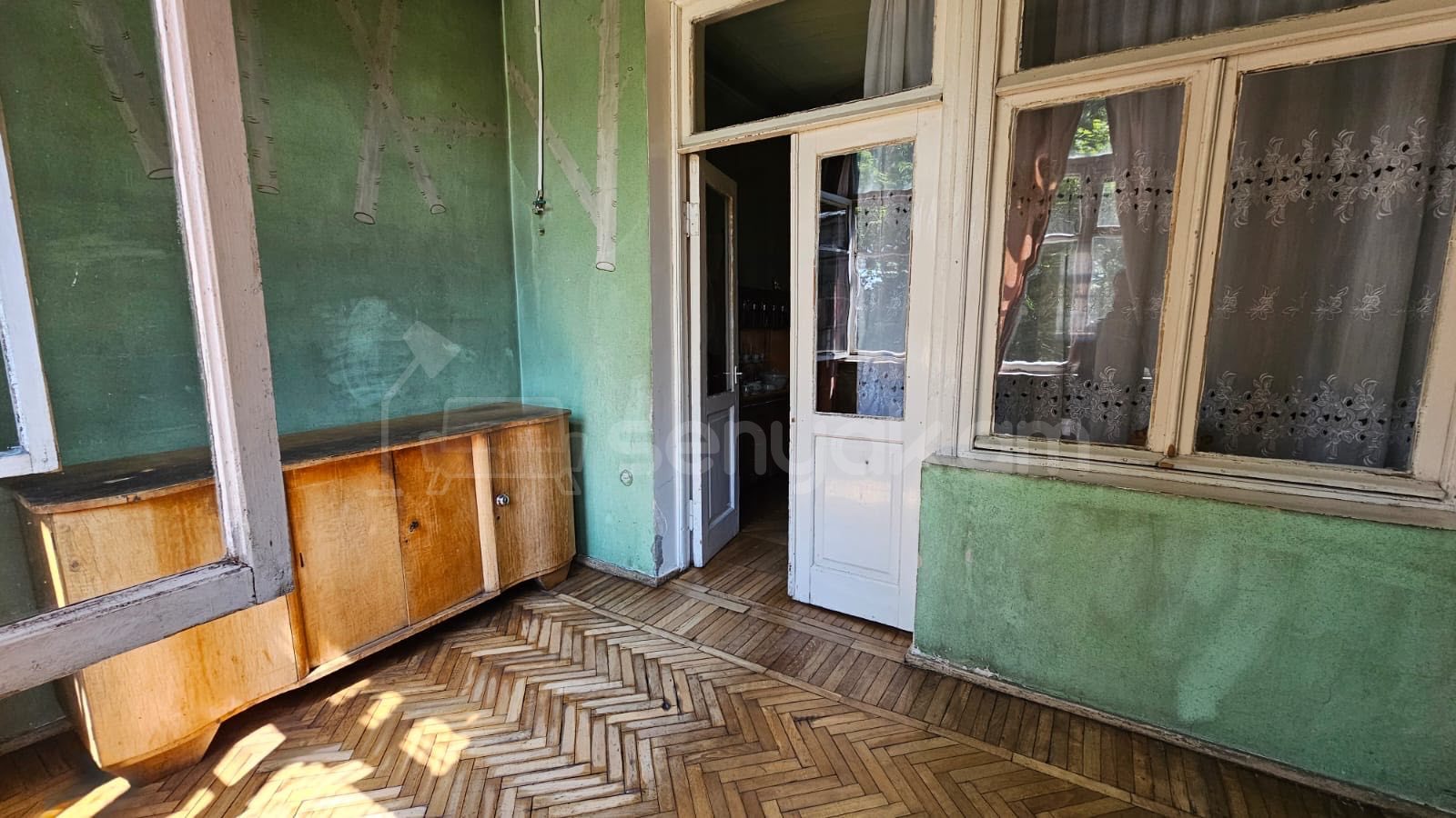 4 Սենյականոց Բնակարան Քարե Շենքում, 86քմ, 5/6 հարկ, Պետական Վիճակում