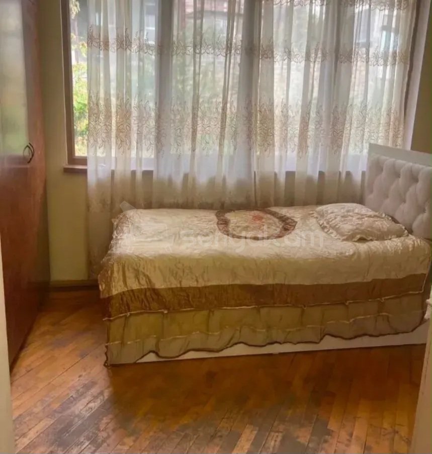2 Սենյականոց Բնակարան Քարե Շենքում, 73քմ, 4/4 հարկ, Կապիտալ Վերանորոգված, Կահավորված