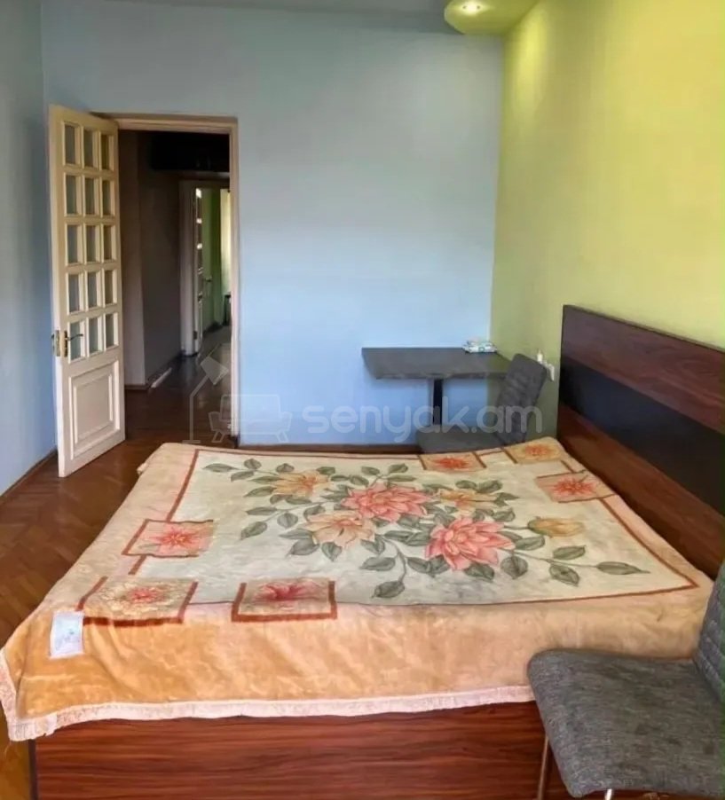 2 Սենյականոց Բնակարան Քարե Շենքում, 73քմ, 4/4 հարկ, Կապիտալ Վերանորոգված, Կահավորված