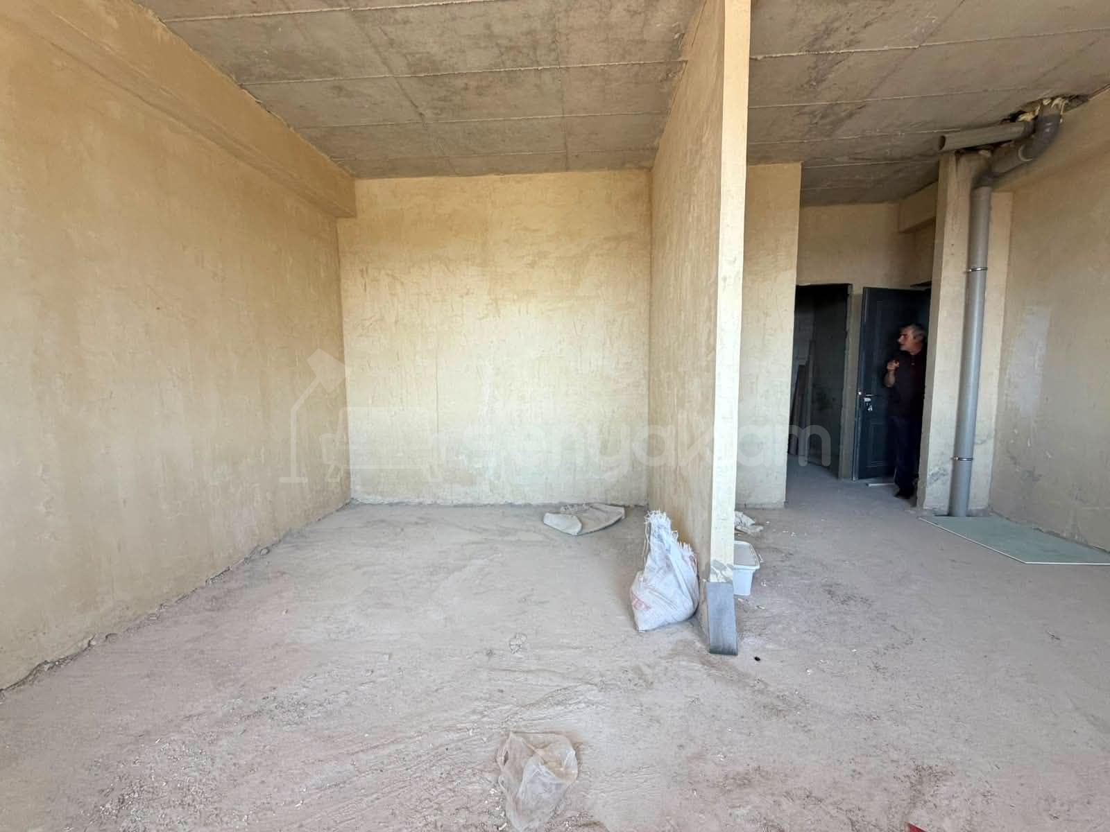 2 Սենյականոց Բնակարան Նորակառույցում, 40քմ, 2/4 հարկ, Զրոյական Վիճակում