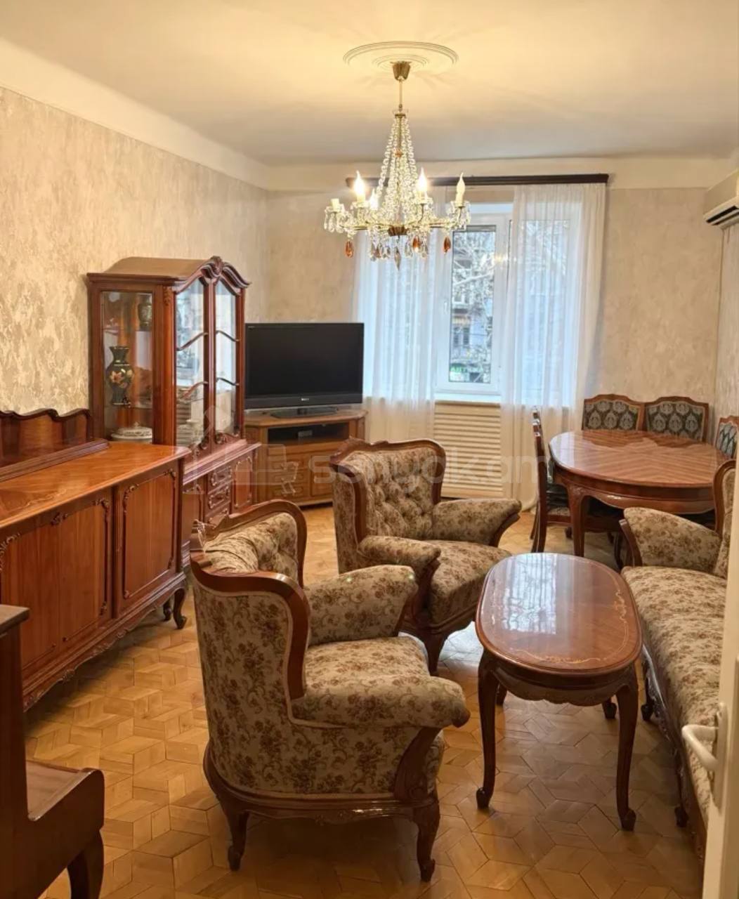 3 Սենյականոց Բնակարան Քարե Շենքում, 82քմ, 3/5 հարկ, Կապիտալ Վերանորոգված, Կահավորված
