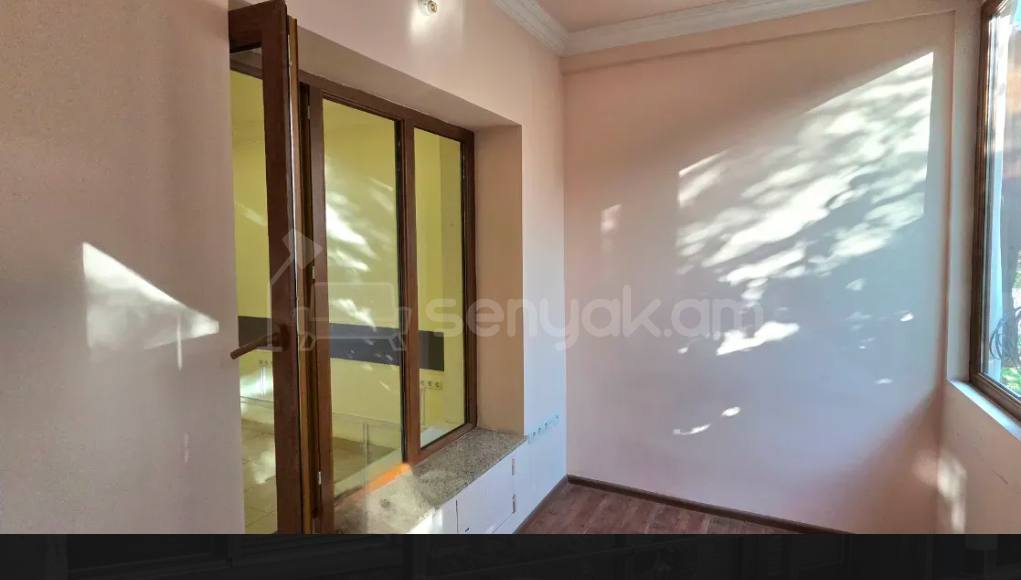 Օֆիսային Տարածք, 100քմ, Կապիտալ Վերանորոգված