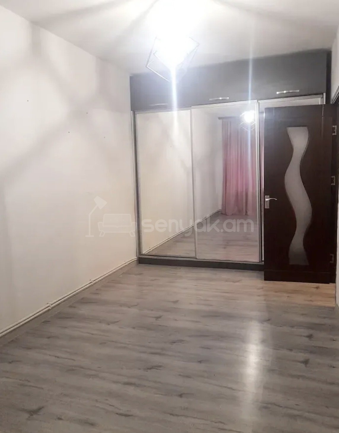 3 Սենյականոց Բնակարան, 64քմ, 1/13 հարկ, Կոսմետիկ Վերանորոգված