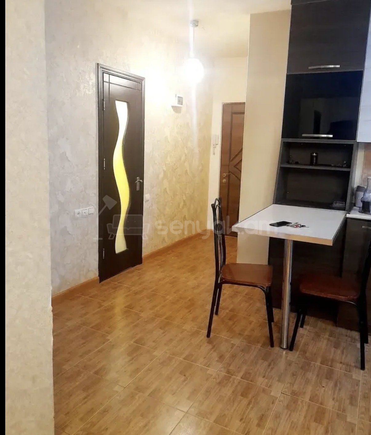 3 Սենյականոց Բնակարան, 64քմ, 1/13 հարկ, Կոսմետիկ Վերանորոգված