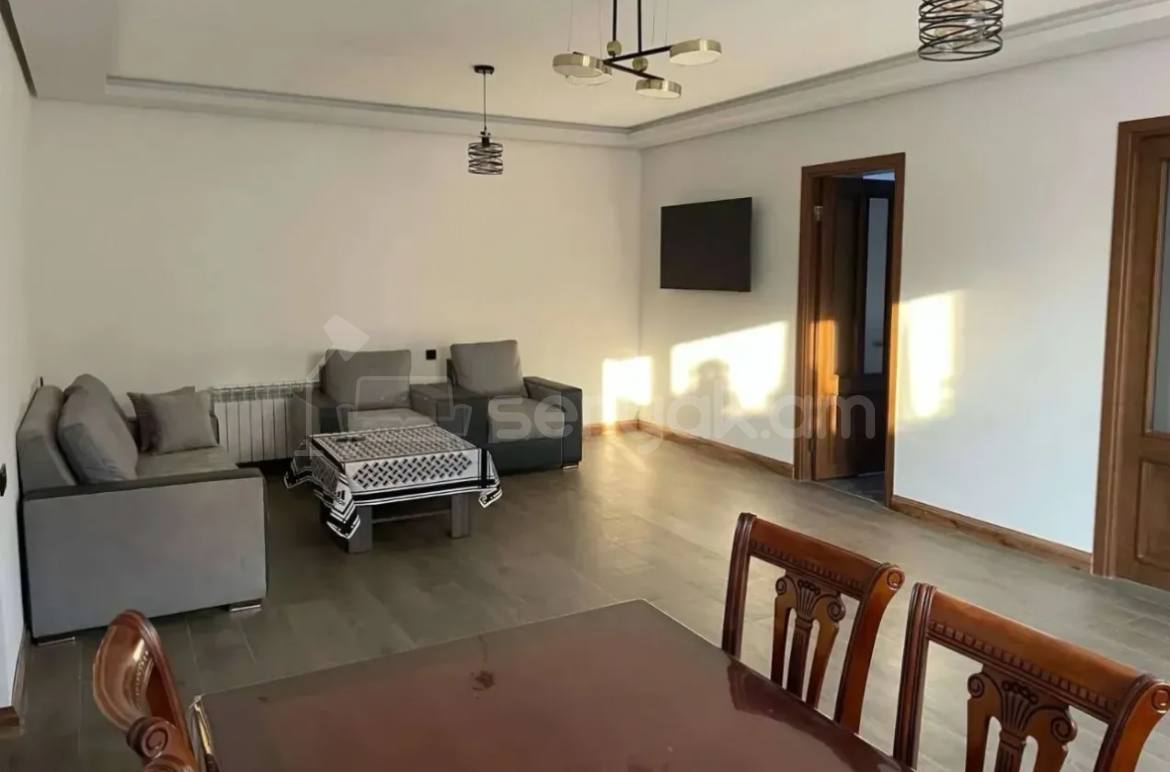 3 Սենյականոց Սեփական Տուն, 100քմ, Կապիտալ Վերանորոգված, Կահավորված