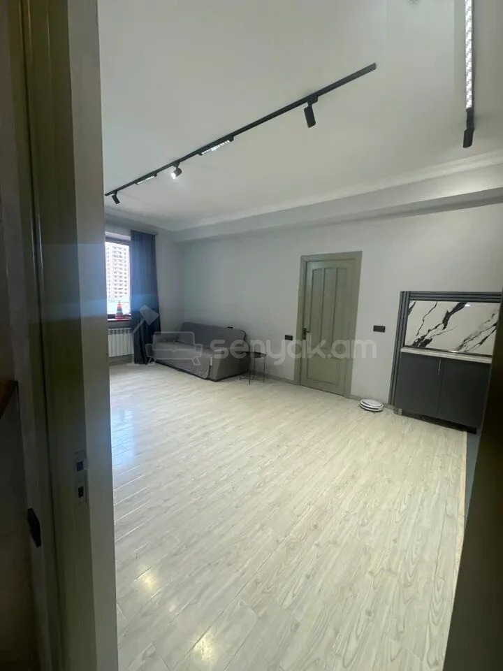 2 Սենյականոց Բնակարան Նորակառույցում, 52քմ, 7/9 հարկ, Դիզայներական Վերանորոգված