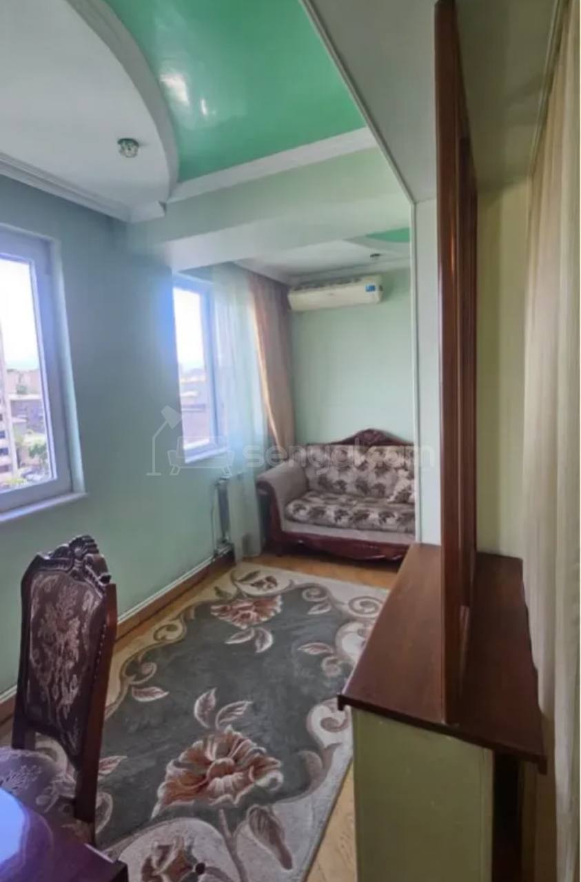 5 Սենյականոց Բնակարան Քարե Շենքում, 129քմ, 7/7 հարկ, Կապիտալ Վերանորոգված