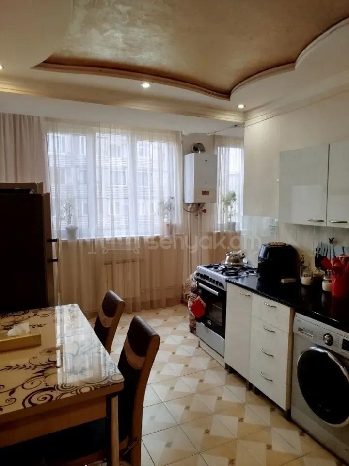3 Սենյականոց Բնակարան, 97քմ, 4/13 հարկ, Կապիտալ Վերանորոգված
