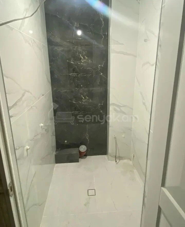 3 Սենյականոց Բնակարան Նորակառույցում, 80քմ, 4/14 հարկ, Կոսմետիկ Վերանորոգված
