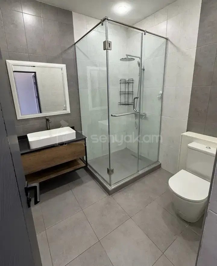 3 Սենյականոց Բնակարան Նորակառույցում, 90քմ, 14/20 հարկ, Դիզայներական Վերանորոգված, Կահավորված