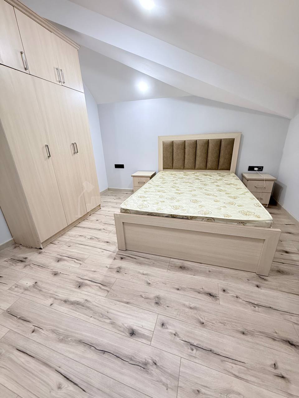 2 Սենյականոց Բնակարան Նորակառույցում, 50քմ, 5/5 հարկ, Կապիտալ Վերանորոգված, Կահավորված