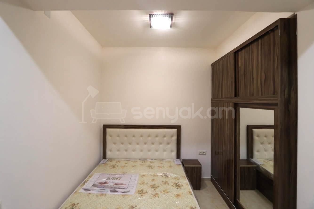 2 Սենյականոց Բնակարան, 43քմ, 8/9 հարկ, Դիզայներական Վերանորոգված, Կահավորված, Արևկող