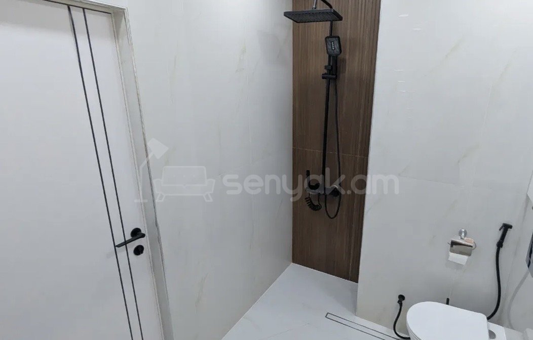 3 Սենյականոց Բնակարան Նորակառույցում, 79քմ, 5/6 հարկ, Կապիտալ Վերանորոգված