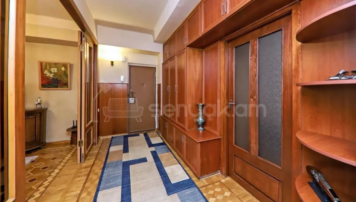 3 Սենյականոց Բնակարան, 89քմ, 8/9 հարկ, Կապիտալ Վերանորոգված