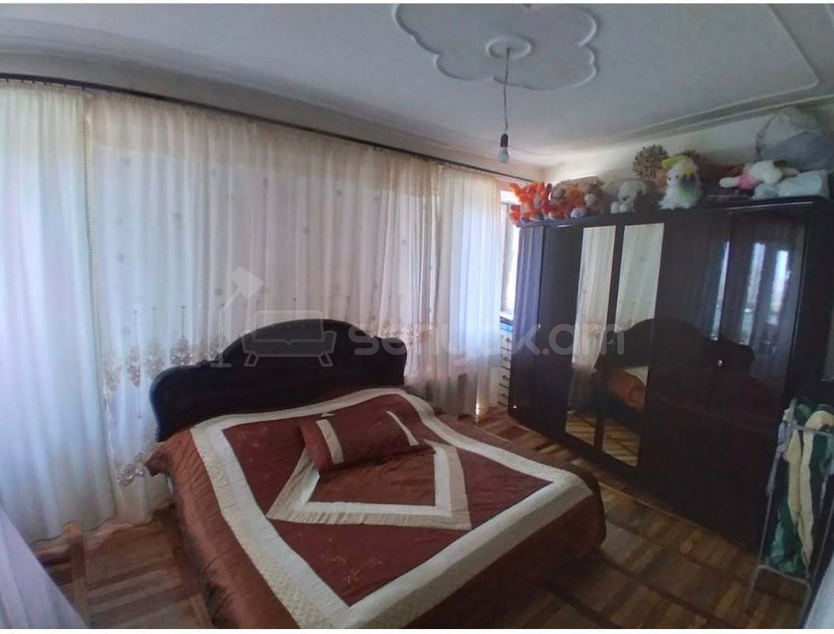 5 Սենյականոց Բնակարան, 104քմ, 7/9 հարկ, Պետական Վիճակում