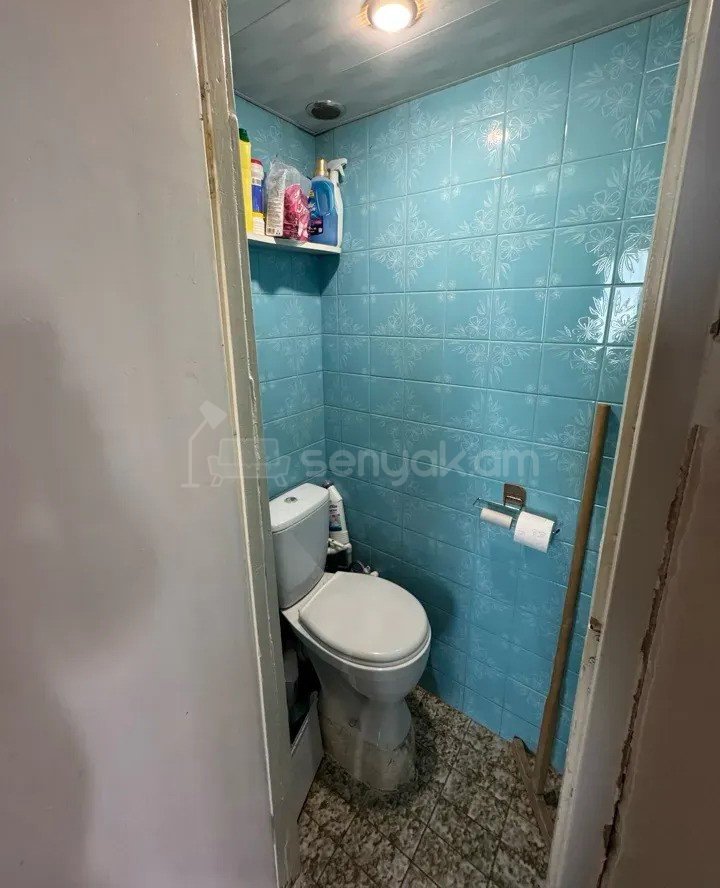 3 Սենյականոց Բնակարան, 63քմ, 8/9 հարկ, Նորմալ Վիճակում