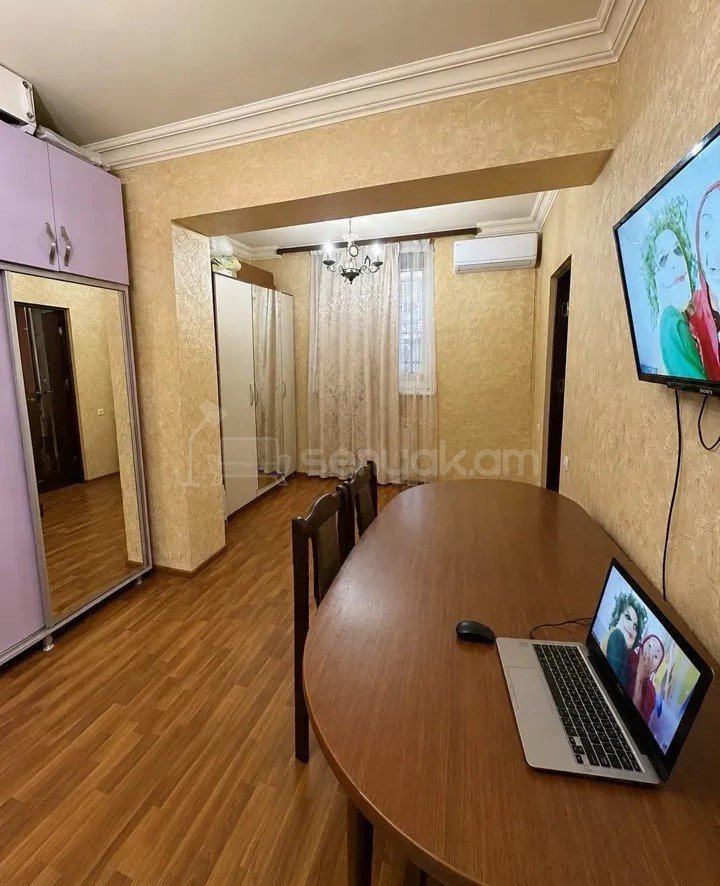 1 Սենյականոց Բնակարան Նորակառույցում, 44քմ, 1/12 հարկ, Կապիտալ Վերանորոգված