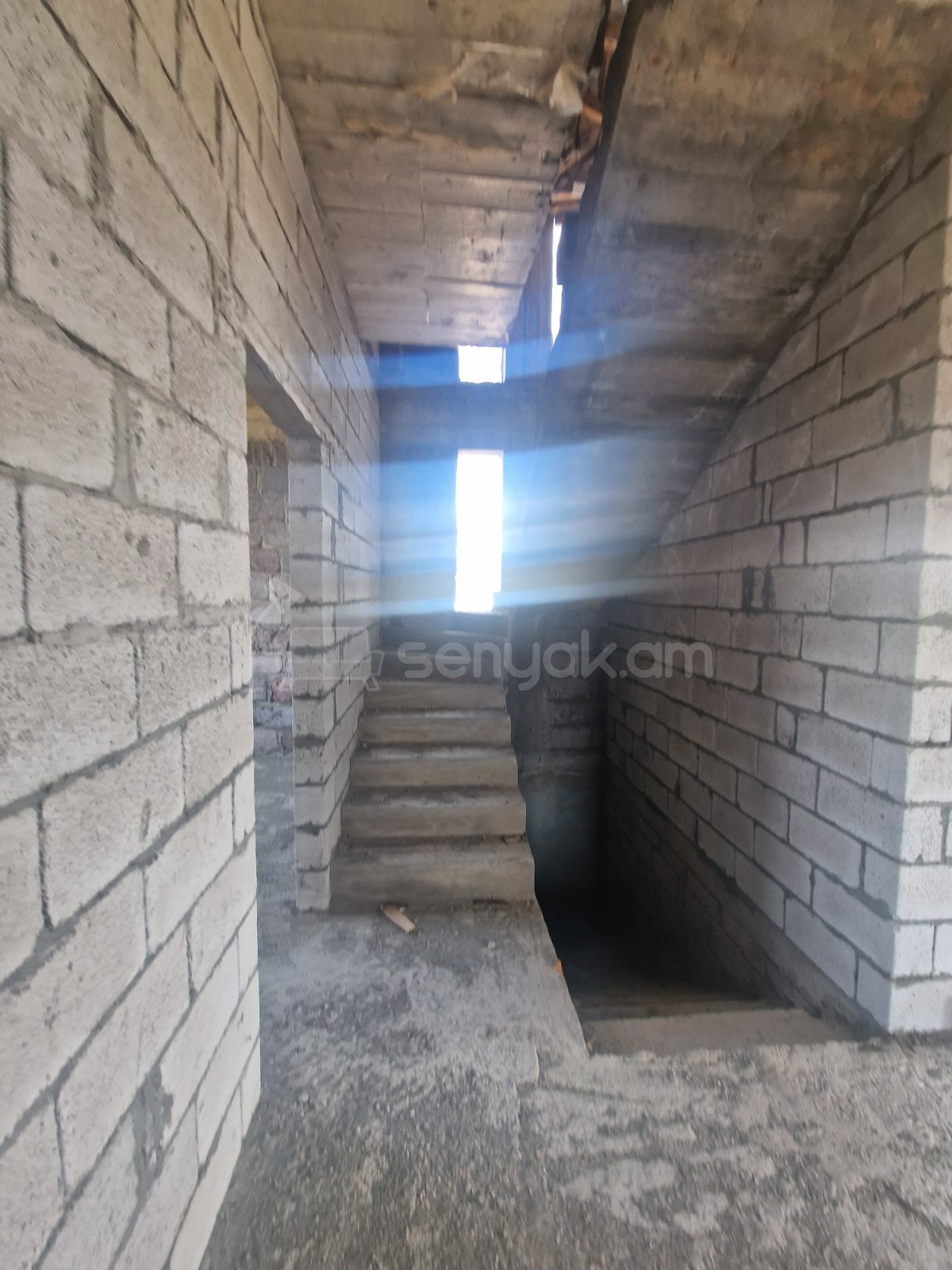6 Սենյականոց Սեփական Տուն, 360քմ, Ավտոտնակով