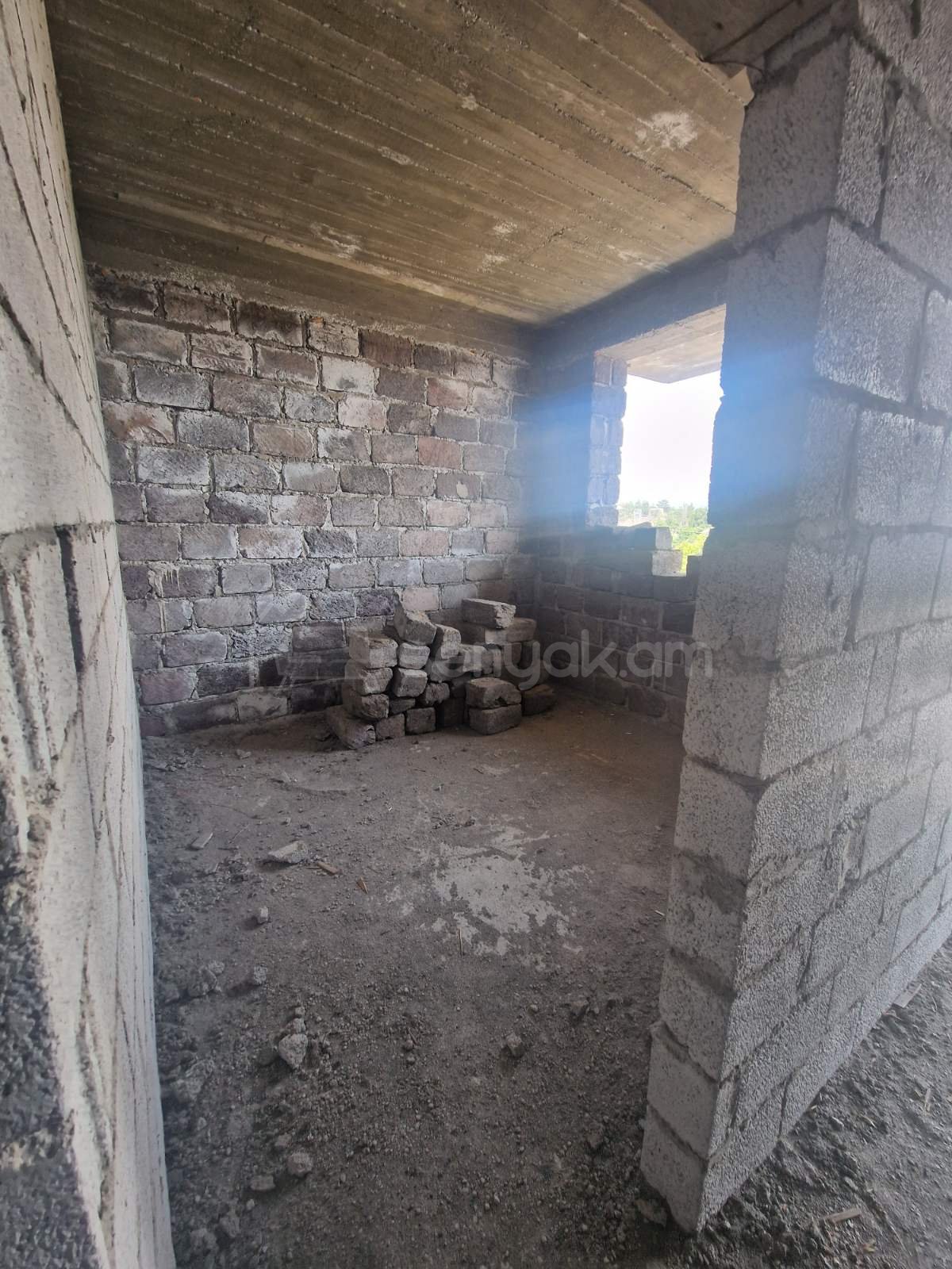 6 Սենյականոց Սեփական Տուն, 360քմ, Ավտոտնակով