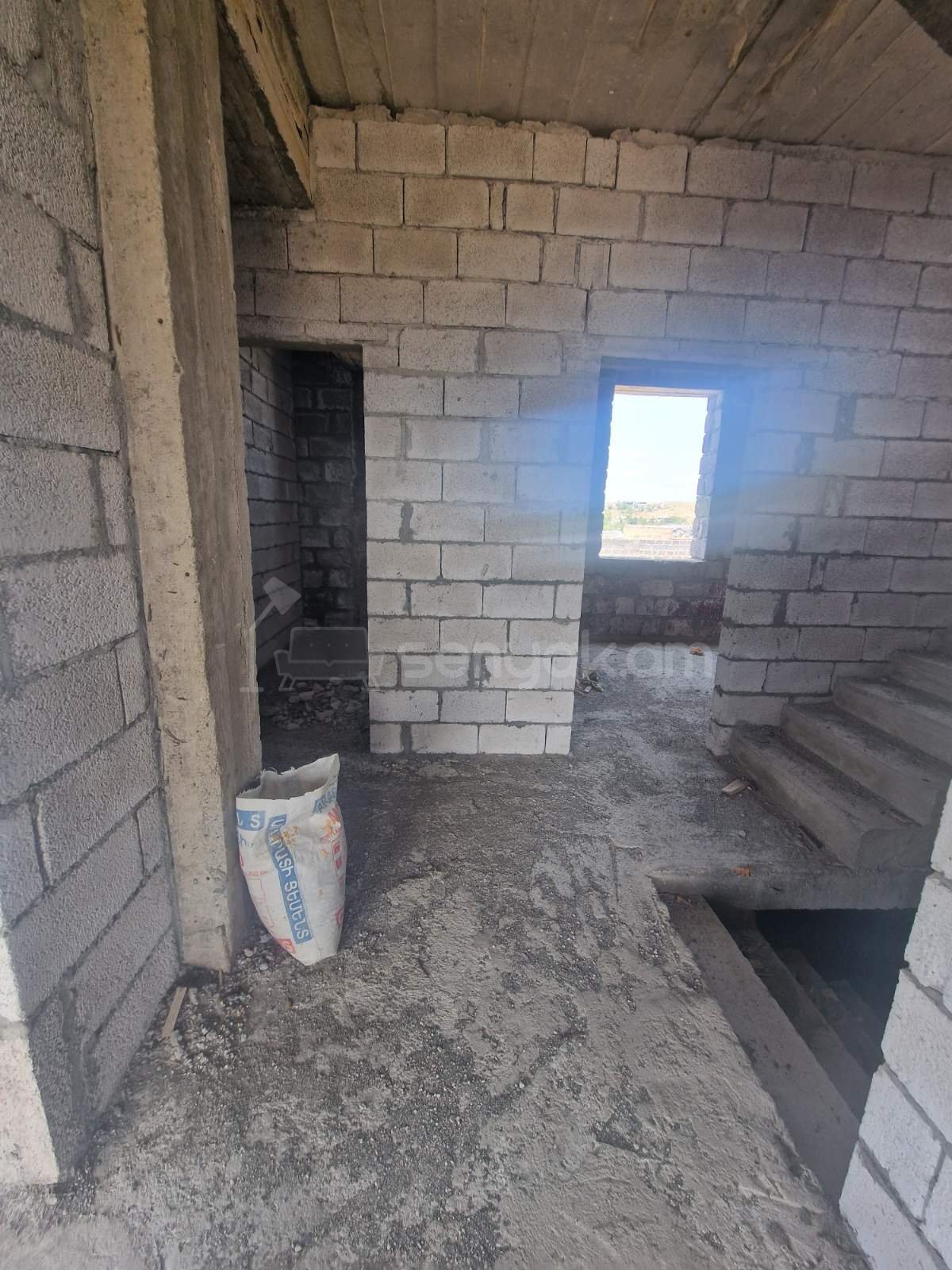 6 Սենյականոց Սեփական Տուն, 360քմ, Ավտոտնակով