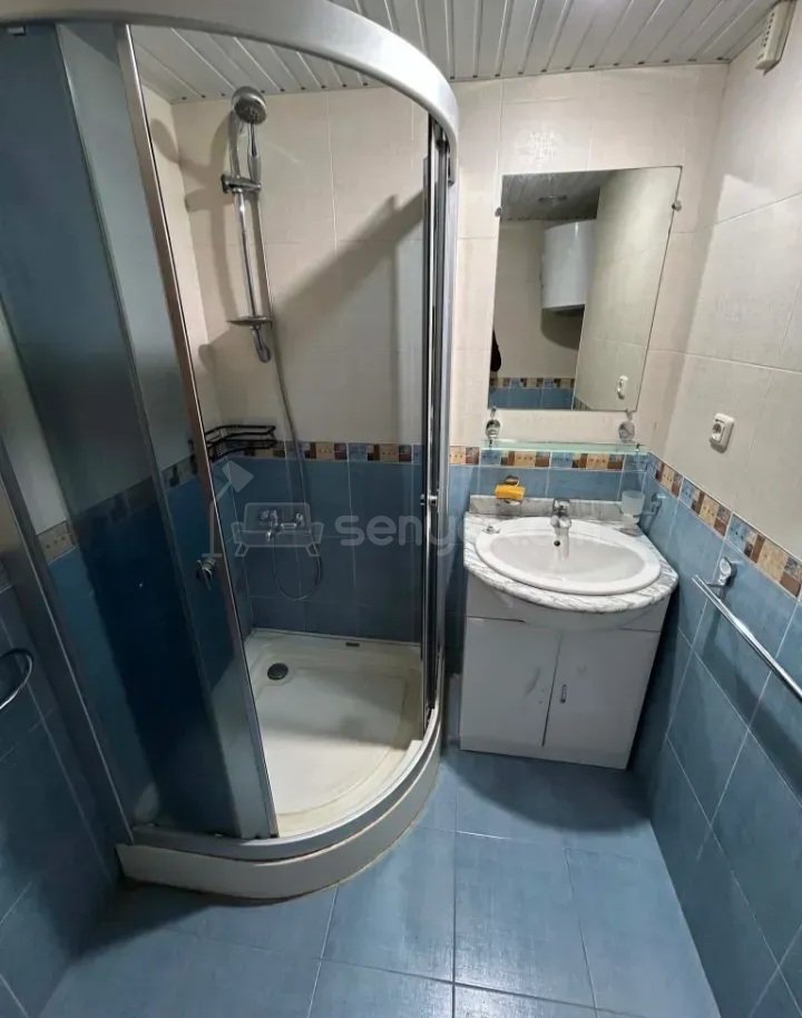 1 Սենյականոց Բնակարան Քարե Շենքում, 31քմ, 3/4 հարկ, Կապիտալ Վերանորոգված, Կահավորված
