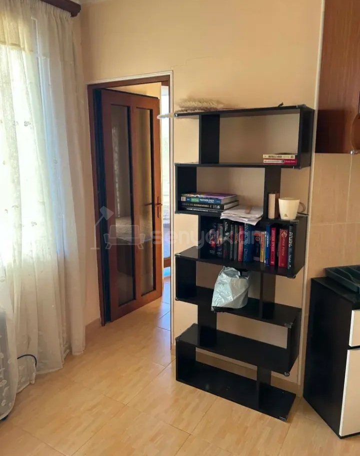 1 Սենյականոց Բնակարան Քարե Շենքում, 31քմ, 3/4 հարկ, Կապիտալ Վերանորոգված, Կահավորված