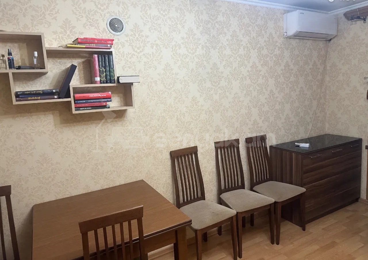 2 Սենյականոց Բնակարան Քարե Շենքում, 44քմ, 3/4 հարկ, Կոսմետիկ Վերանորոգված