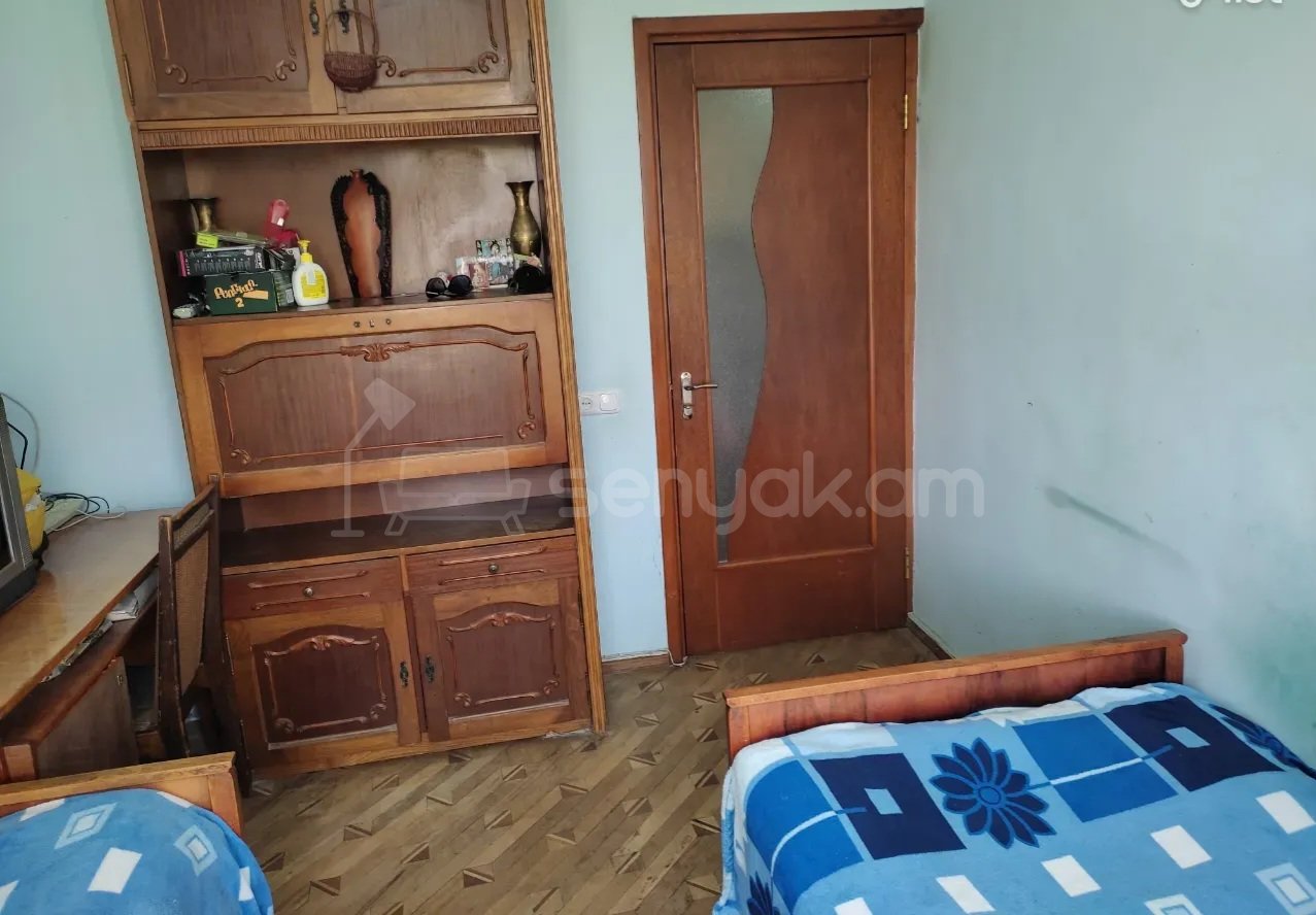 3 Սենյականոց Բնակարան, 78քմ, 5/9 հարկ, Պետական Վիճակում