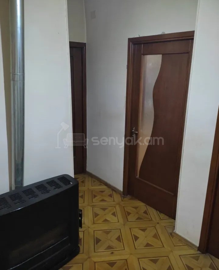 3 Սենյականոց Բնակարան, 78քմ, 5/9 հարկ, Պետական Վիճակում