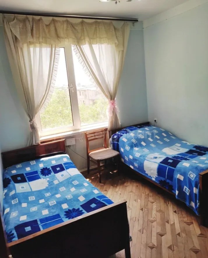 3 Սենյականոց Բնակարան, 78քմ, 5/9 հարկ, Պետական Վիճակում