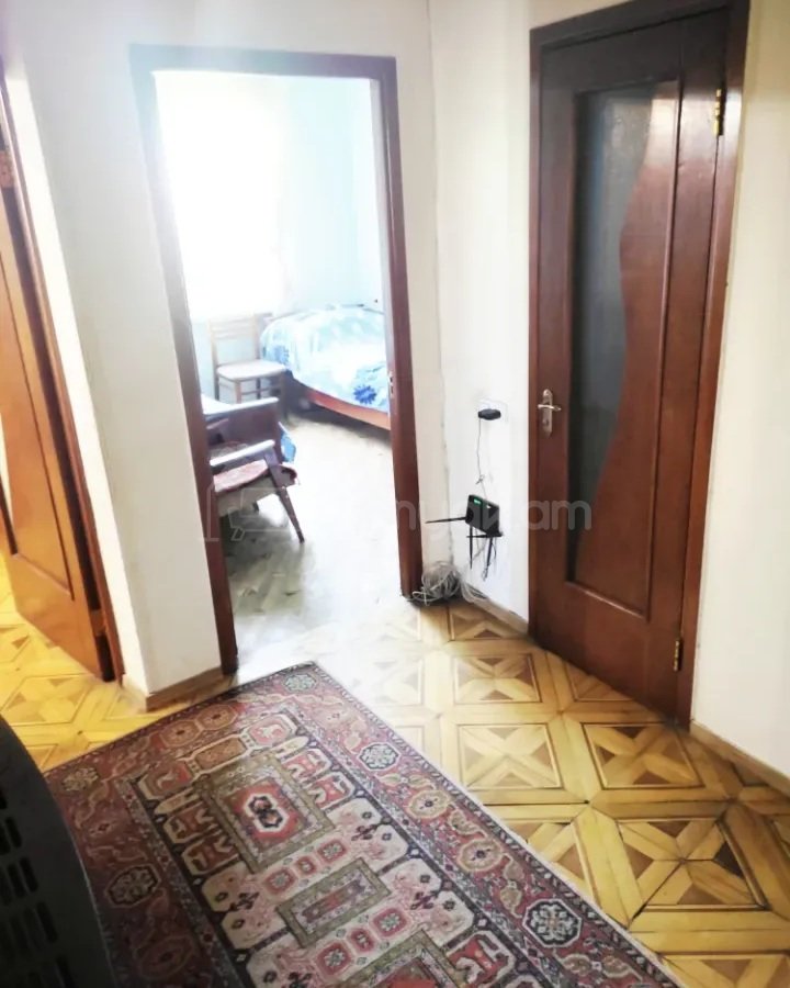 3 Սենյականոց Բնակարան, 78քմ, 5/9 հարկ, Պետական Վիճակում