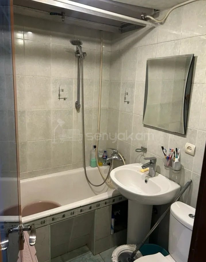 3 Սենյականոց Բնակարան, 74քմ, 1/5 հարկ, Դիզայներական Վերանորոգված
