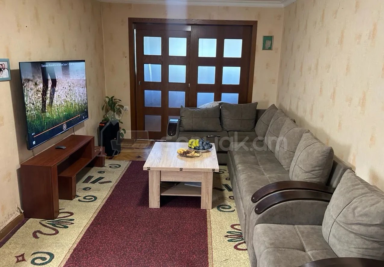 3 Սենյականոց Բնակարան, 74քմ, 1/5 հարկ, Դիզայներական Վերանորոգված