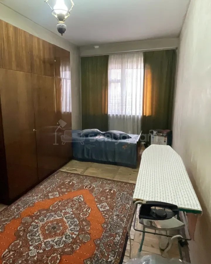 4 Սենյականոց Բնակարան, 101քմ, 3/9 հարկ, Պետական Վիճակում