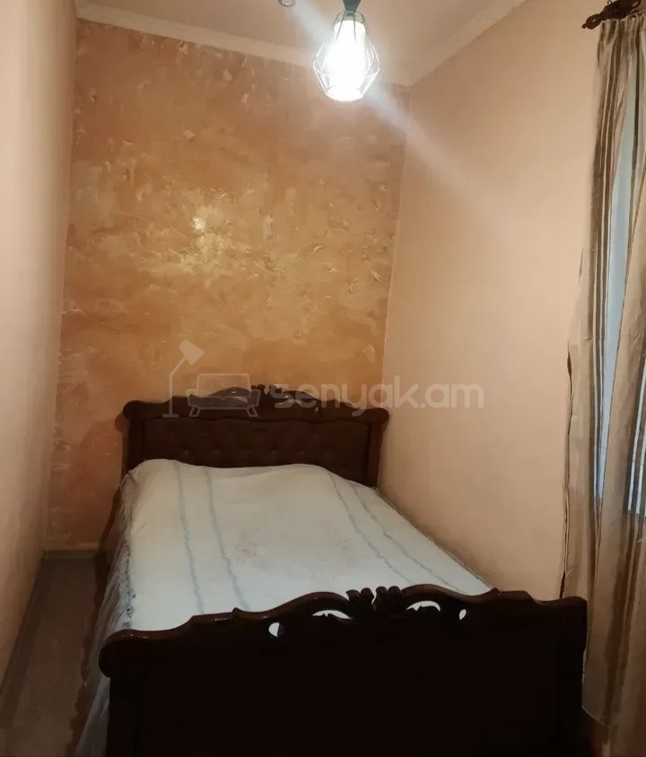 3 Սենյականոց Բնակարան Քարե Շենքում, 65քմ, 2/5 հարկ, Կապիտալ Վերանորոգված, Կահավորված, Արևկող