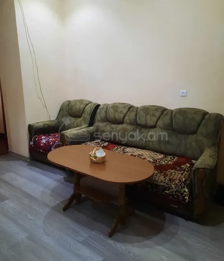 3 Սենյականոց Բնակարան Քարե Շենքում, 65քմ, 2/5 հարկ, Կապիտալ Վերանորոգված, Կահավորված, Արևկող
